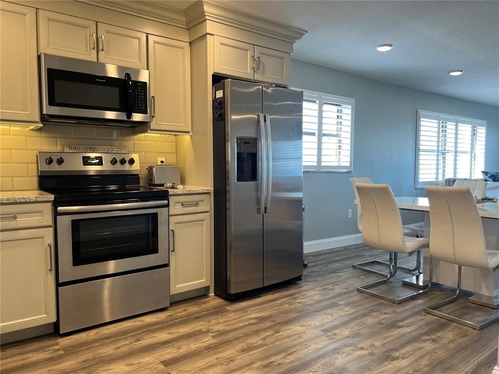 1270 Gulf Boulevard - Photo 8