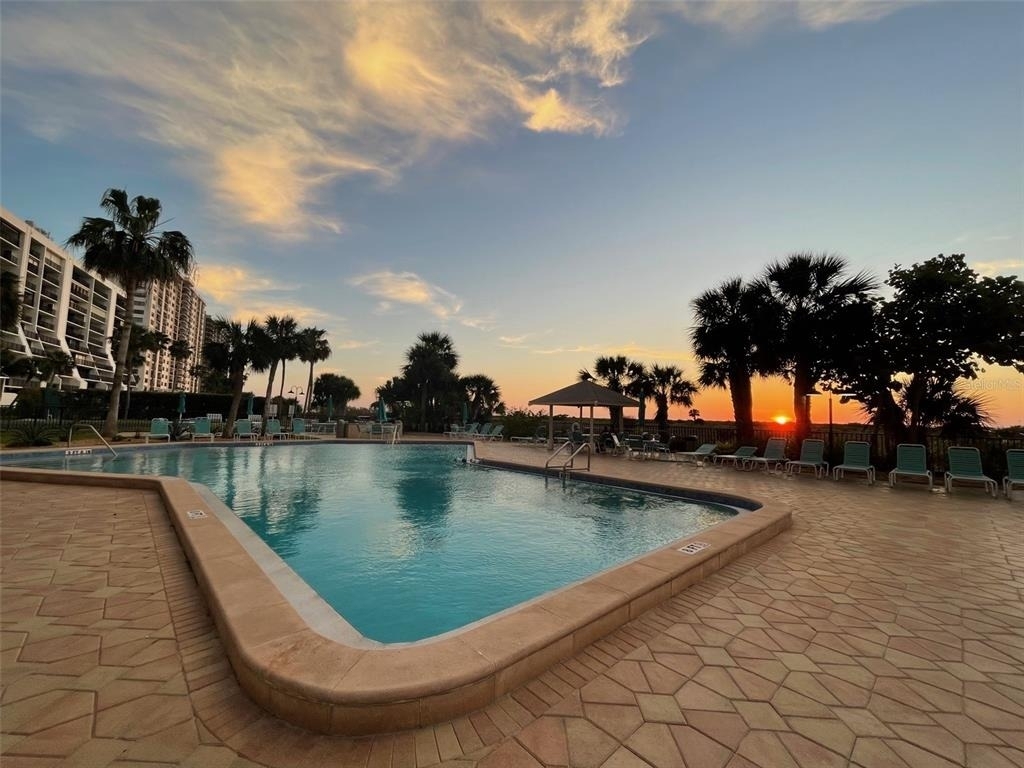 1230 Gulf Boulevard - Photo 2
