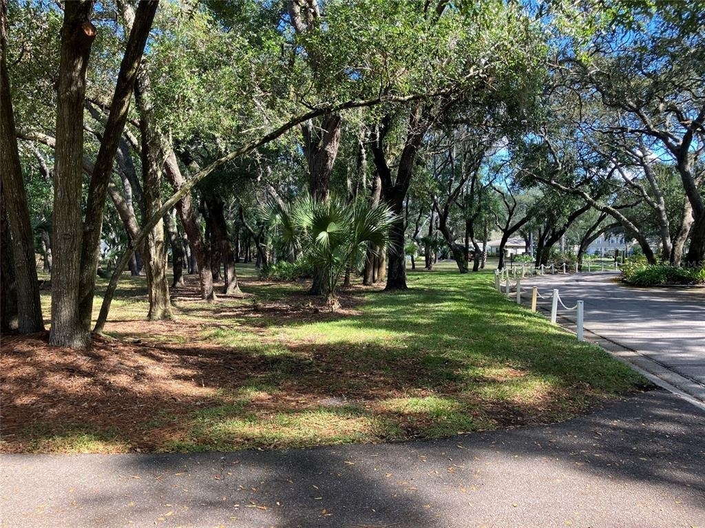 11703 Raintree Village Boulevard - Photo 9