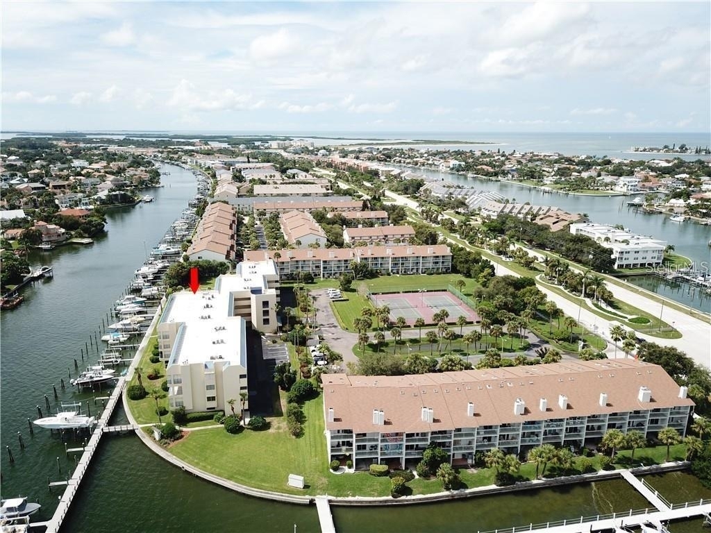 363 Pinellas Bayway S - Photo 33