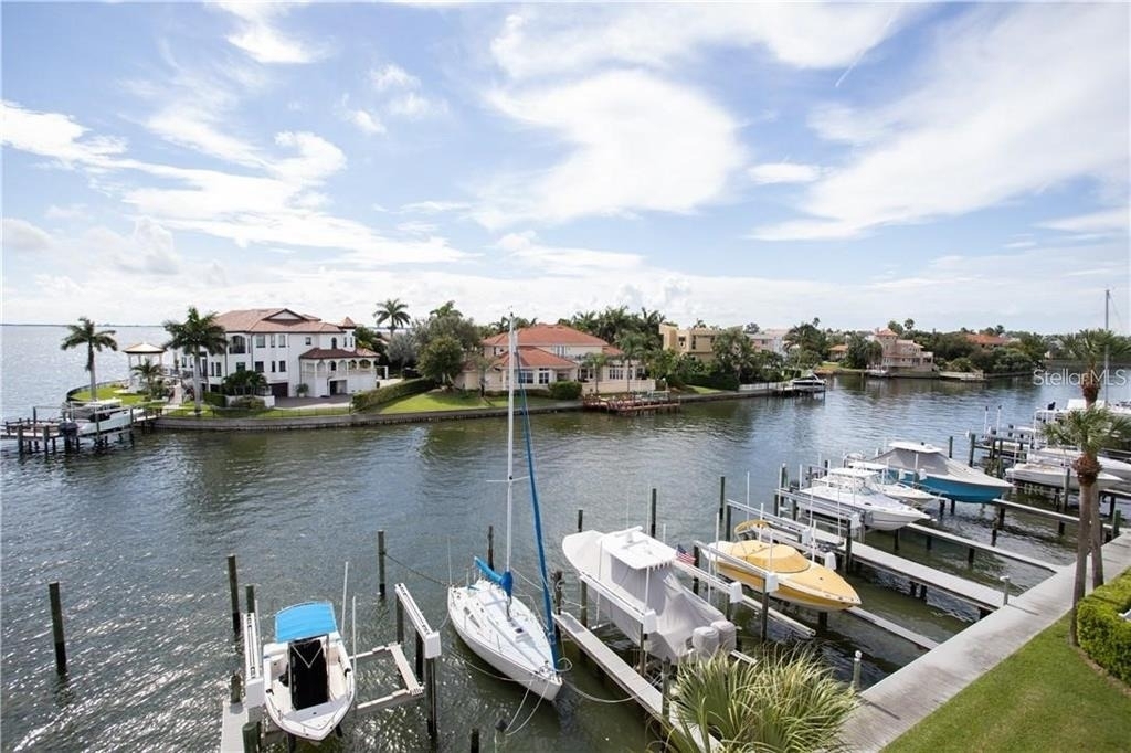 363 Pinellas Bayway S - Photo 39
