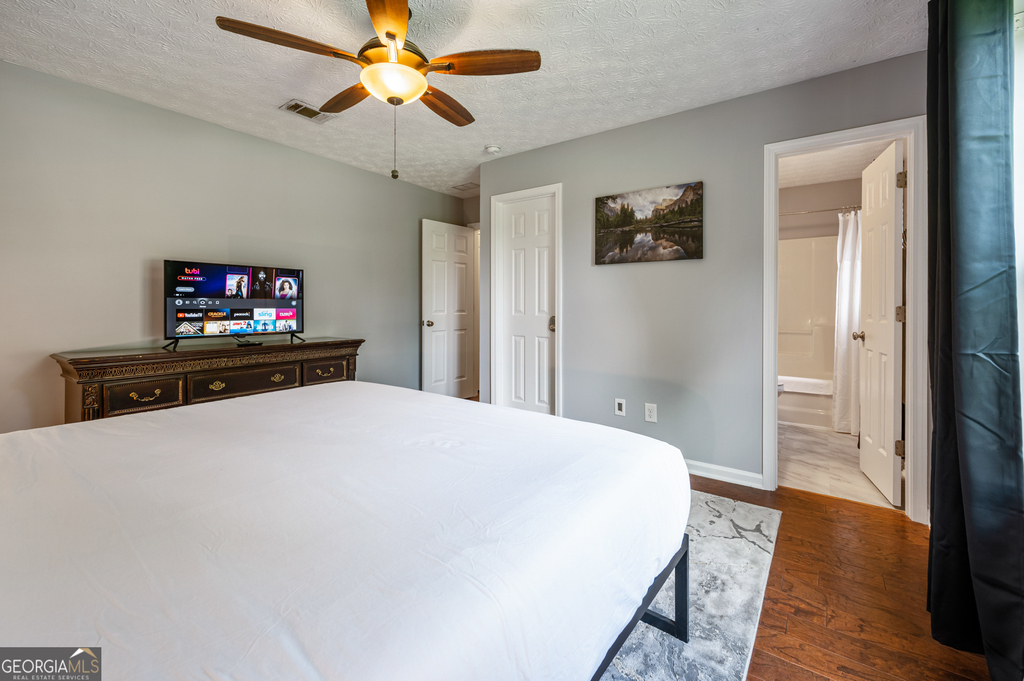 18 Larkspur Lane - Photo 17