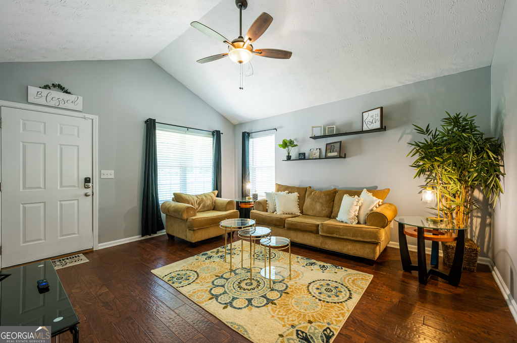 18 Larkspur Lane - Photo 4