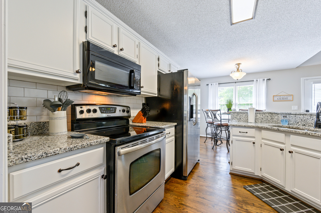13 Windfield Drive - Photo 2
