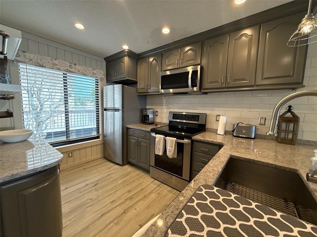 6158 Palma Del Mar Boulevard S - Photo 3