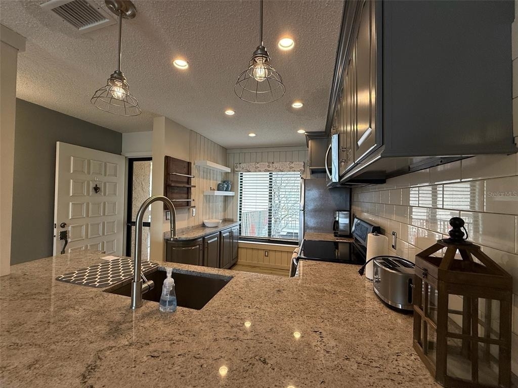 6158 Palma Del Mar Boulevard S - Photo 6