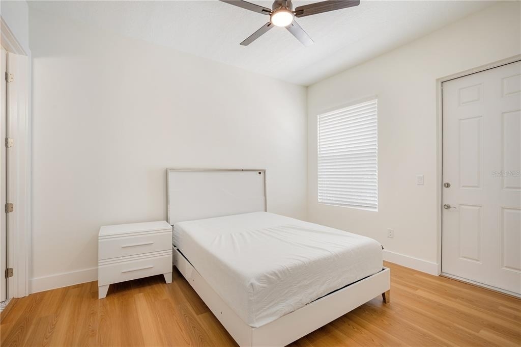 13614 N 22nd Street - Photo 17