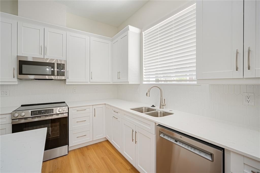 13614 N 22nd Street - Photo 14