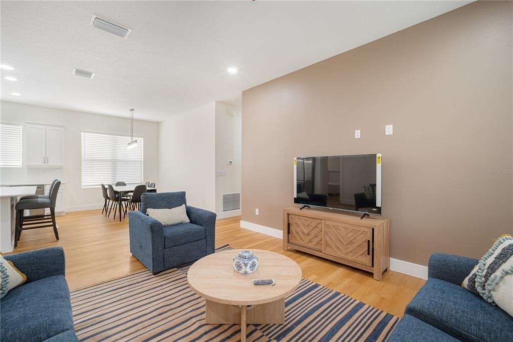 13614 N 22nd Street - Photo 8