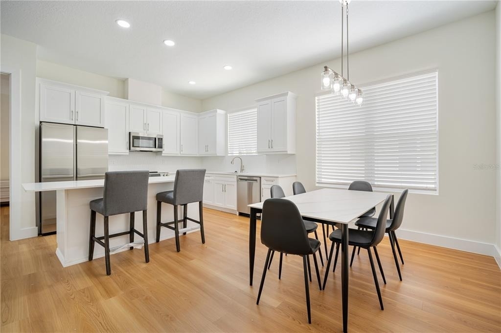 13614 N 22nd Street - Photo 11