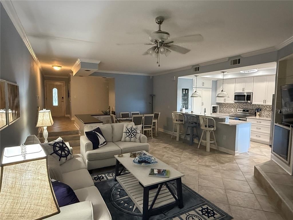 910 Pinellas Bayway S - Photo 10