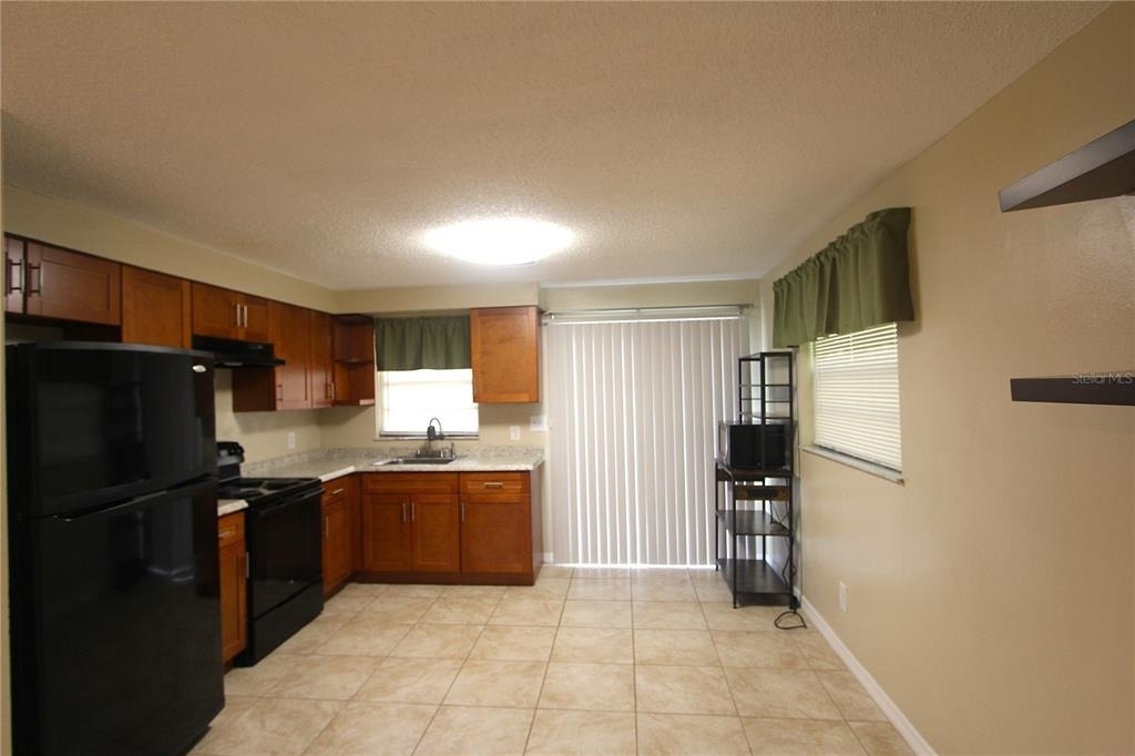 38942 9th Avenue - Photo 2