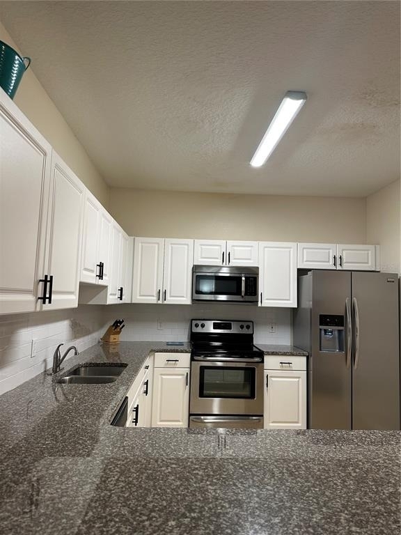 3123 Sun Lake Court - Photo 12