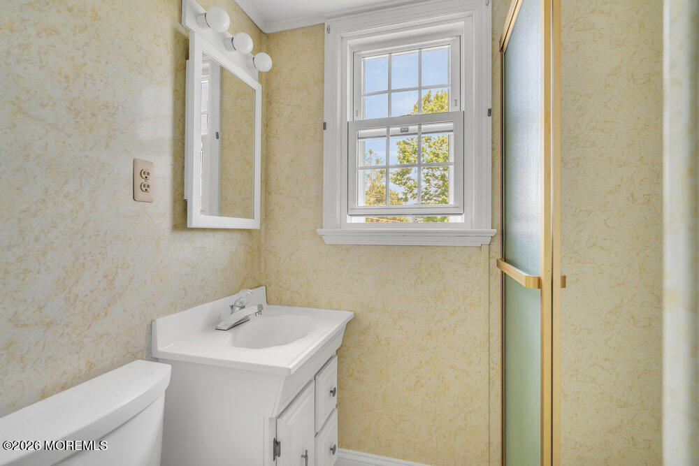 312 Salem Avenue - Photo 19