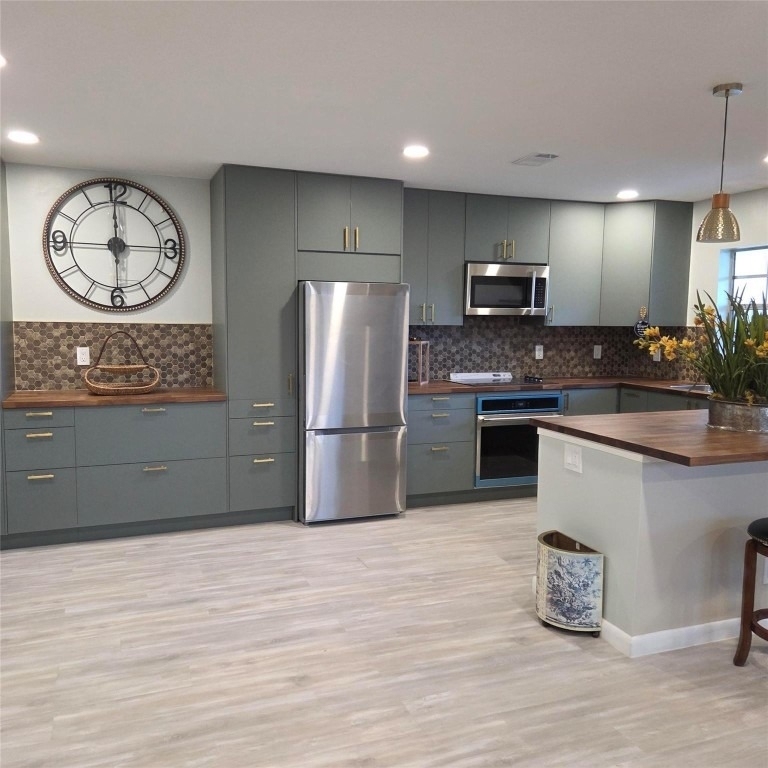 5385 Lakefront Boulevard - Photo 4