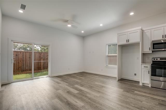 3305 Mineola Street - Photo 2
