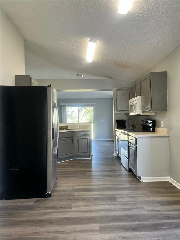 15937 Wilkinson Drive - Photo 12
