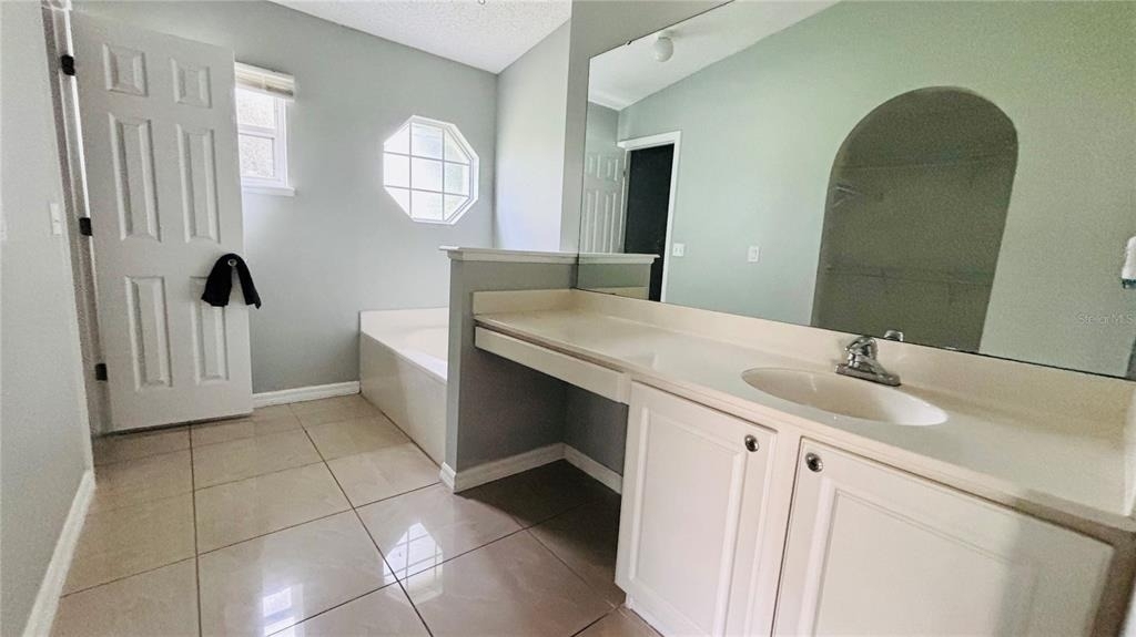 15937 Wilkinson Drive - Photo 6