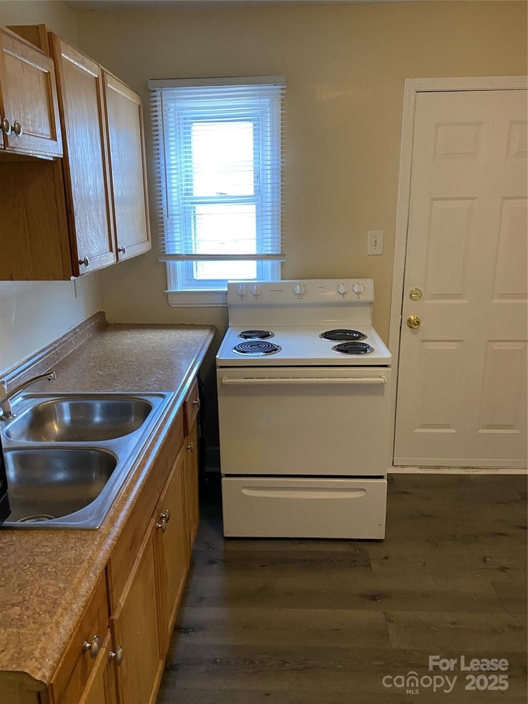 3100 Zircon Street - Photo 6