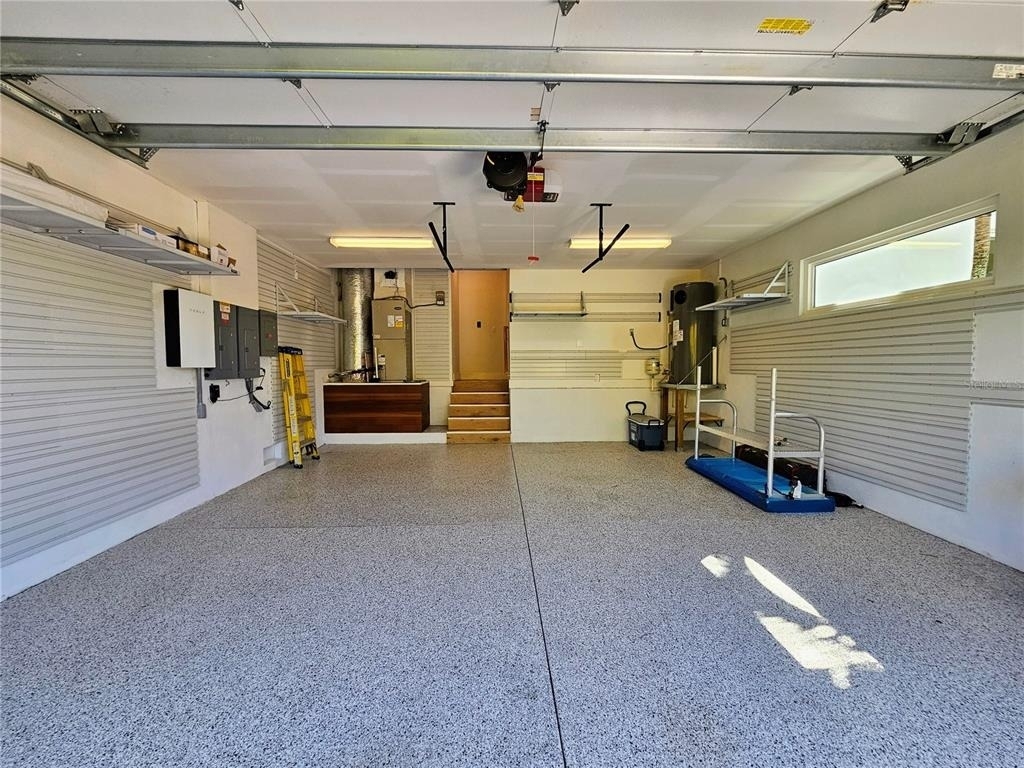 2408 Nassau Street - Photo 8