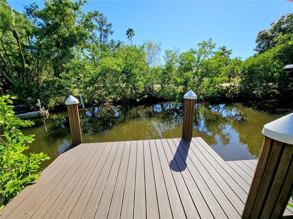 2408 Nassau Street - Photo 3