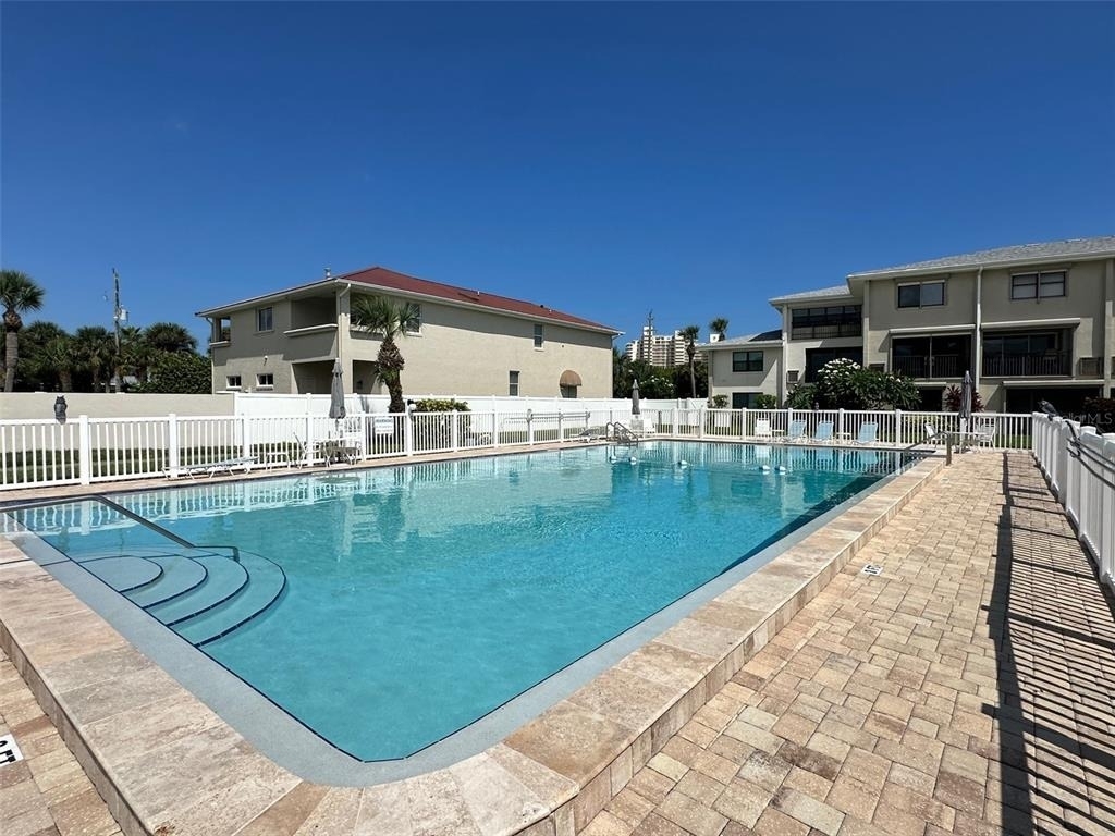 2100 N Peninsula Avenue - Photo 36