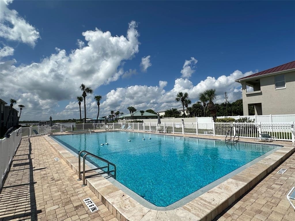 2100 N Peninsula Avenue - Photo 34