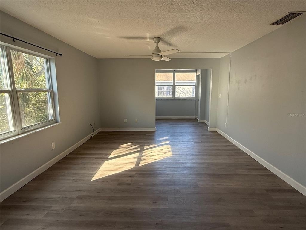 805 Louisville Street - Photo 7
