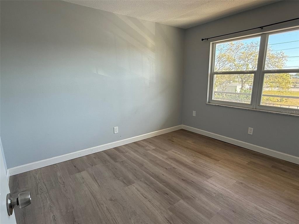 805 Louisville Street - Photo 13