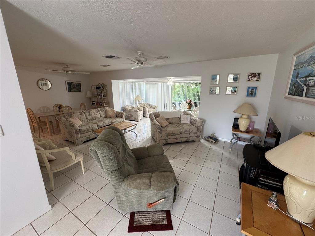 239 Hammock Terrace - Photo 1