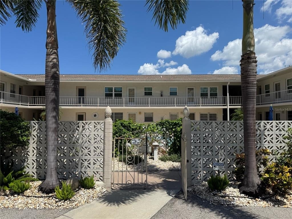 510 Granada Avenue - Photo 0