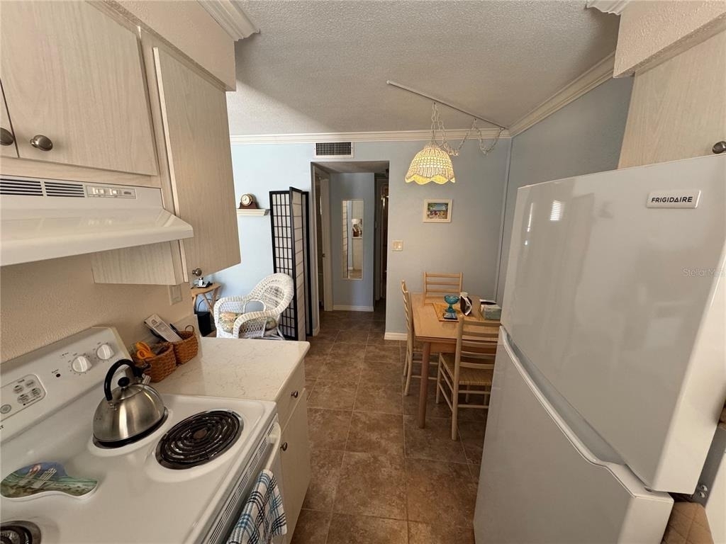 510 Granada Avenue - Photo 6