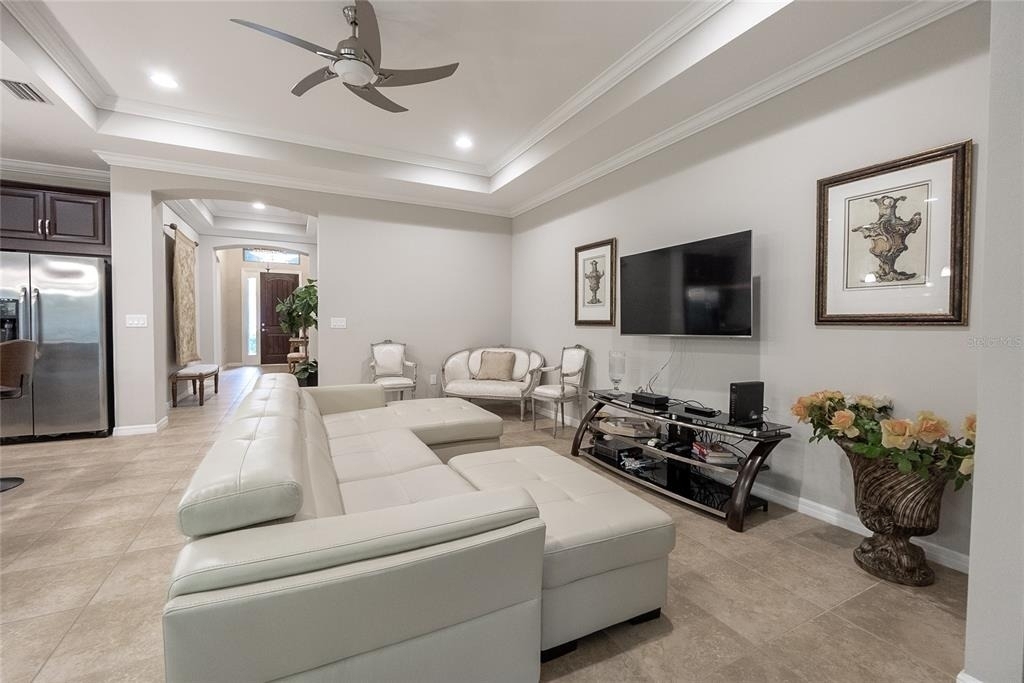 139 Maraviya Boulevard - Photo 8