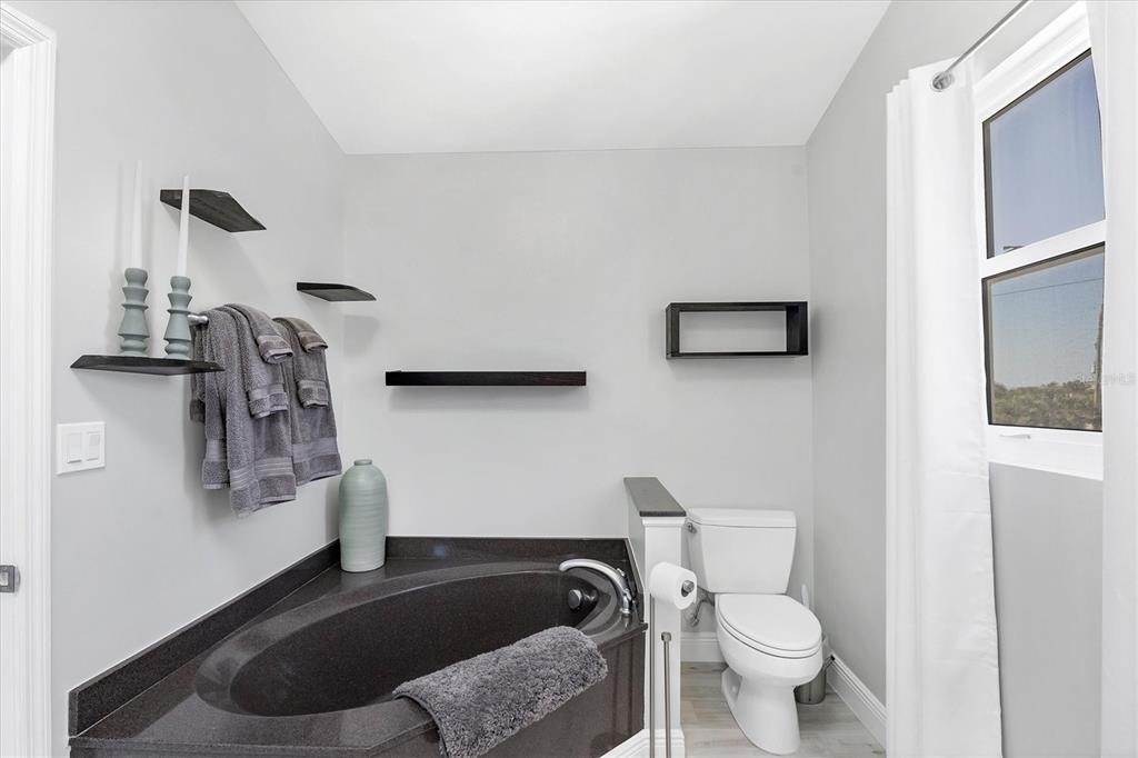401 Lafitte Street - Photo 21