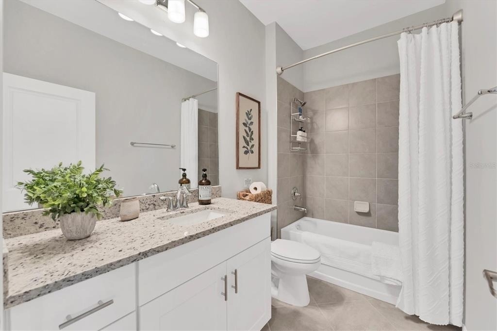 2049 Bonito Way - Photo 33