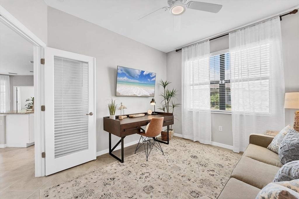 2049 Bonito Way - Photo 23