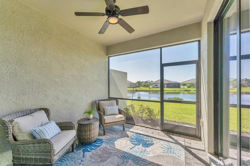 2049 Bonito Way - Photo 35