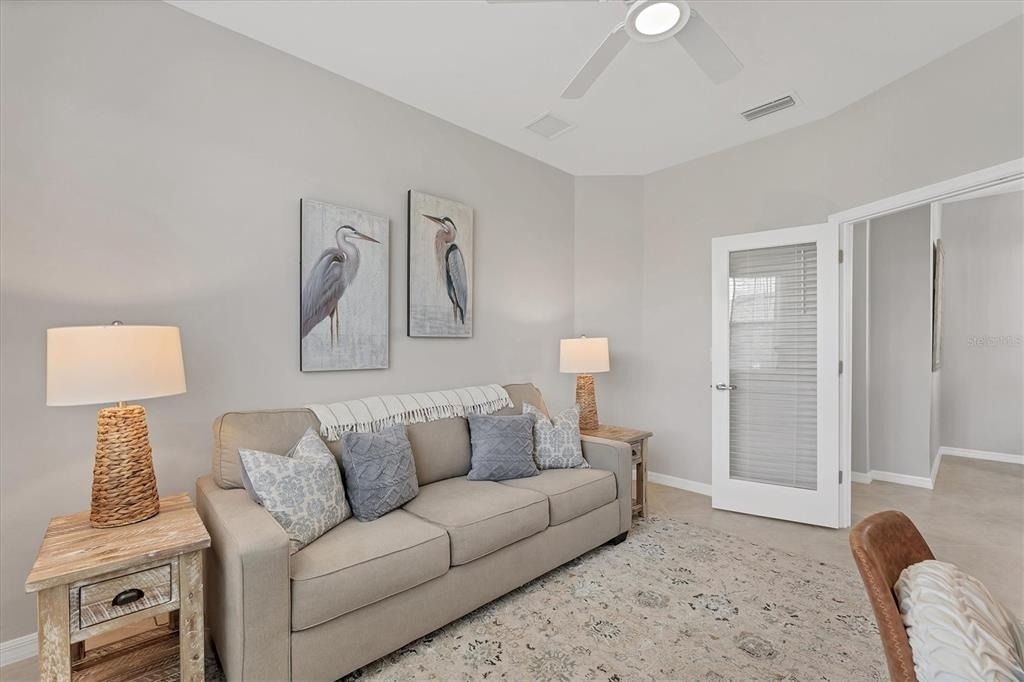 2049 Bonito Way - Photo 24