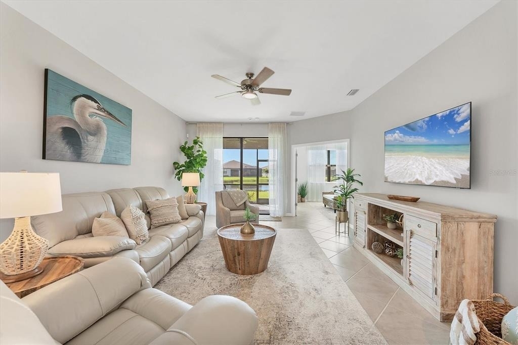 2049 Bonito Way - Photo 12
