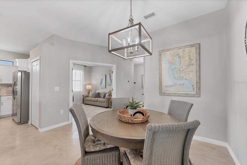 2049 Bonito Way - Photo 21