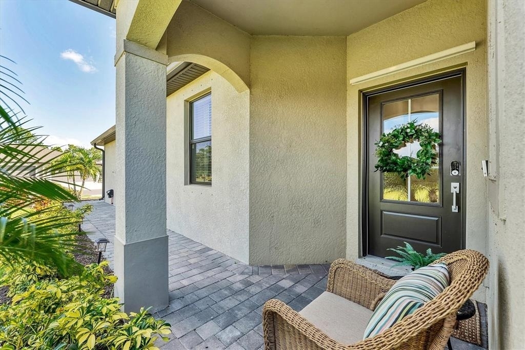 2049 Bonito Way - Photo 9