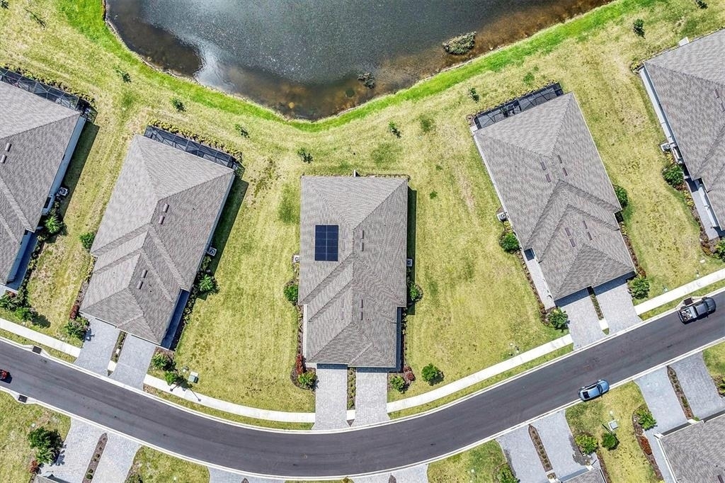 2049 Bonito Way - Photo 39
