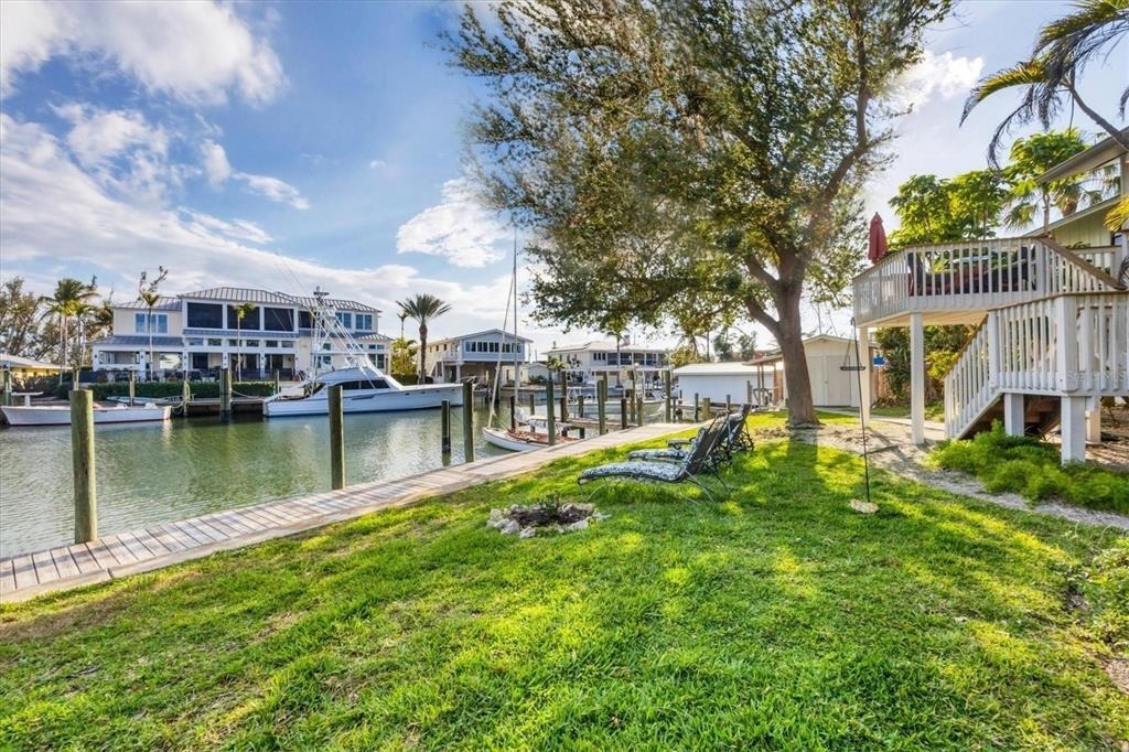 140 Damfino Street - Photo 38