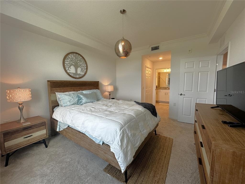 14091 Heritage Landing Boulevard - Photo 9