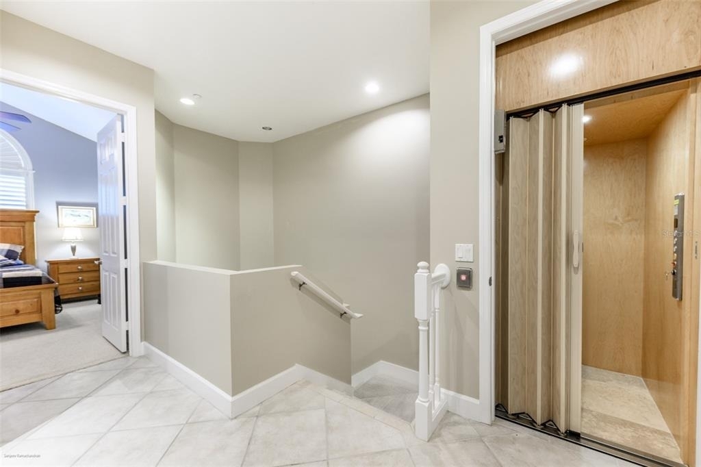 10300 Tarpon Landings Terrace - Photo 32