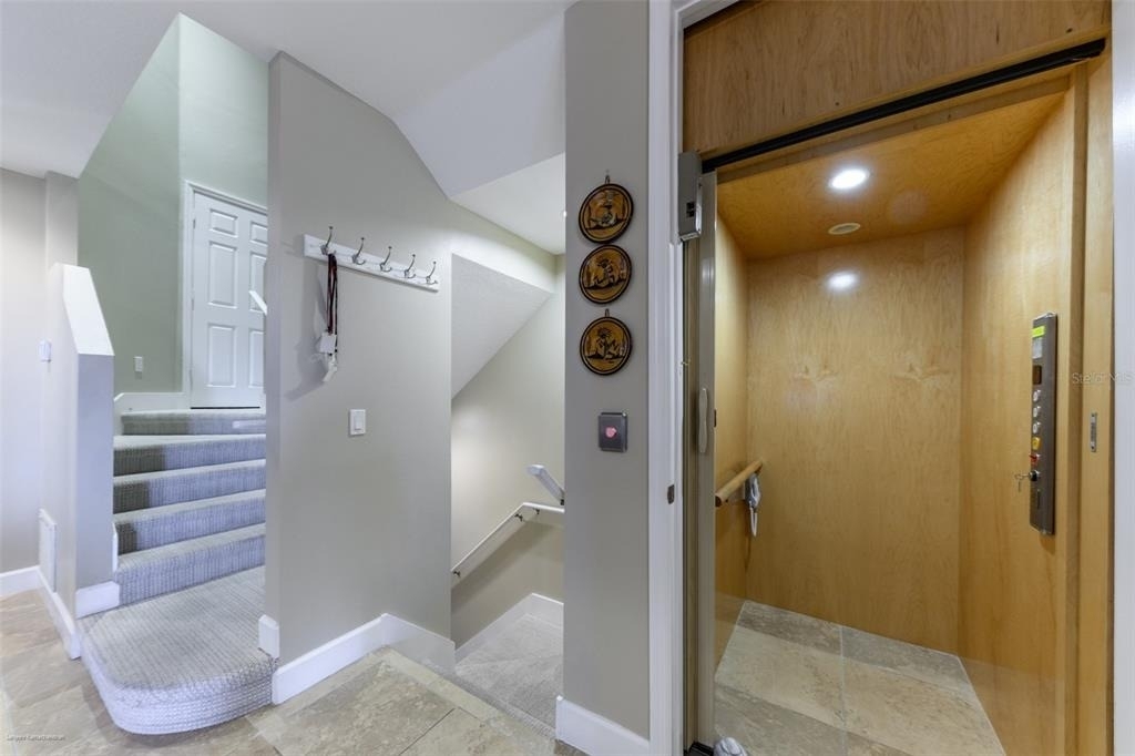 10300 Tarpon Landings Terrace - Photo 20
