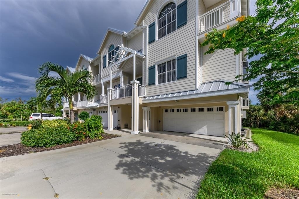 10300 Tarpon Landings Terrace - Photo 55