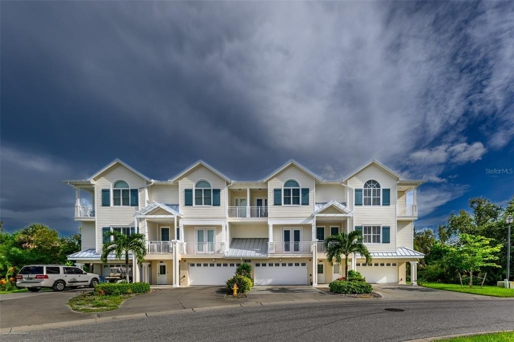 10300 Tarpon Landings Terrace - Photo 0