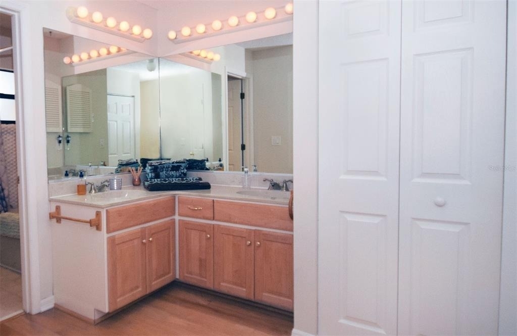 231 Southampton Lane - Photo 16
