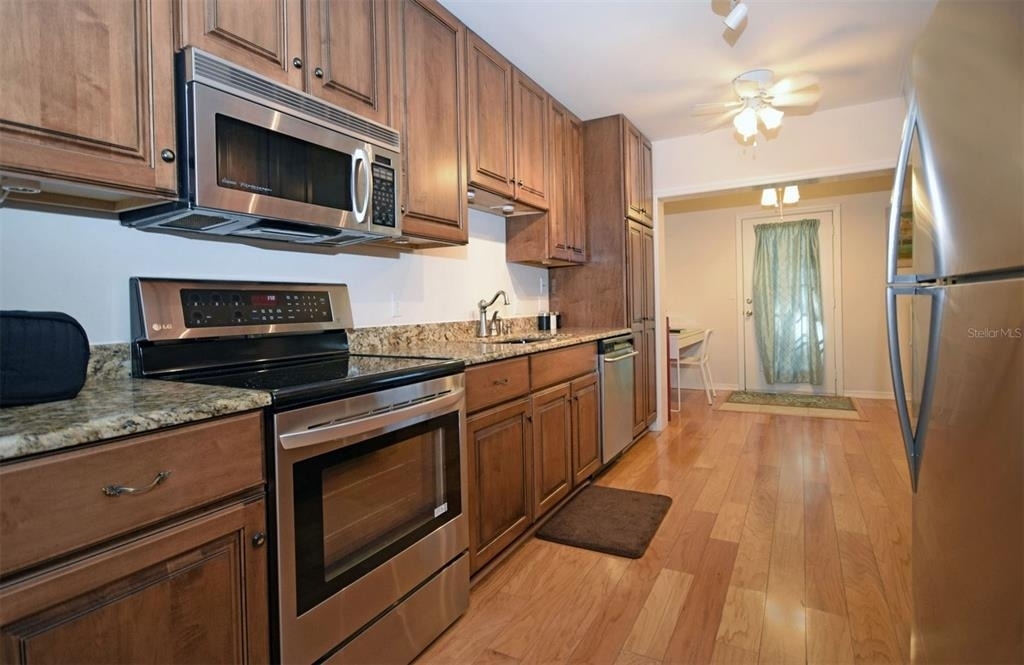 231 Southampton Lane - Photo 8